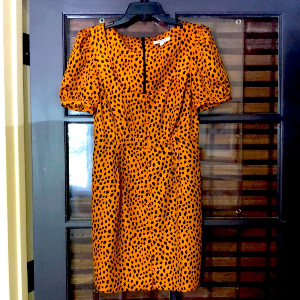BB Dakota cheetah/ leopard print dress, puff sleeve, size 4